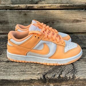 Nike Dunk Low Peach Cream